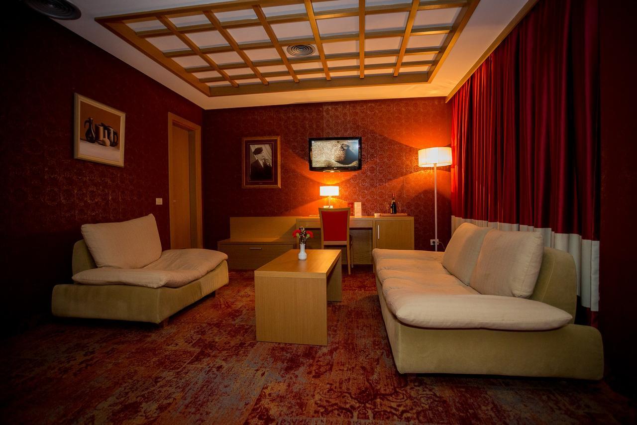 Hotel Colosseo & Spa Shkodra Kültér fotó